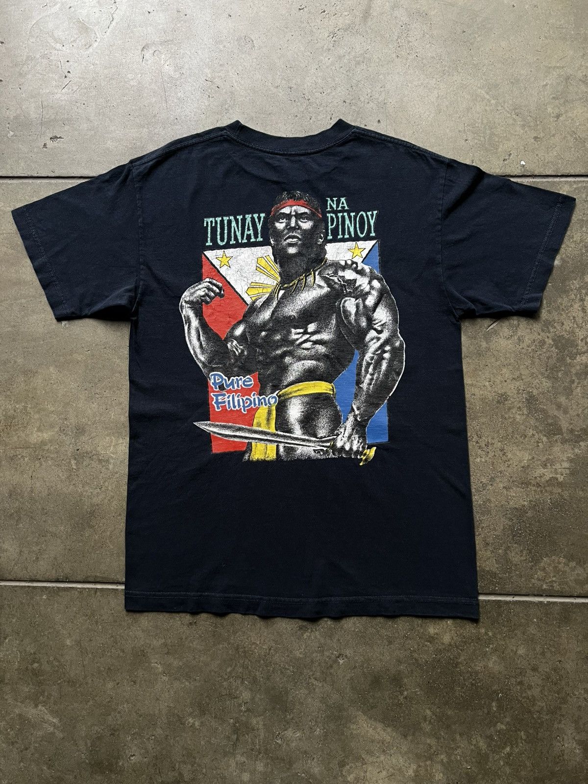 Vintage ‘00s Pure Filipino Strength Tee Shirt Tunay Na Pinoy Size US M / EU 48-50 / 2 - 1 Thumbnail