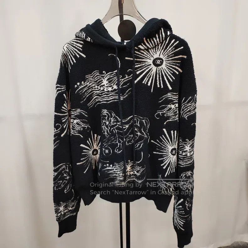 Chanel Chanel Fireworks pattern sweater Size S / US 4 / IT 40 - 1 Thumbnail