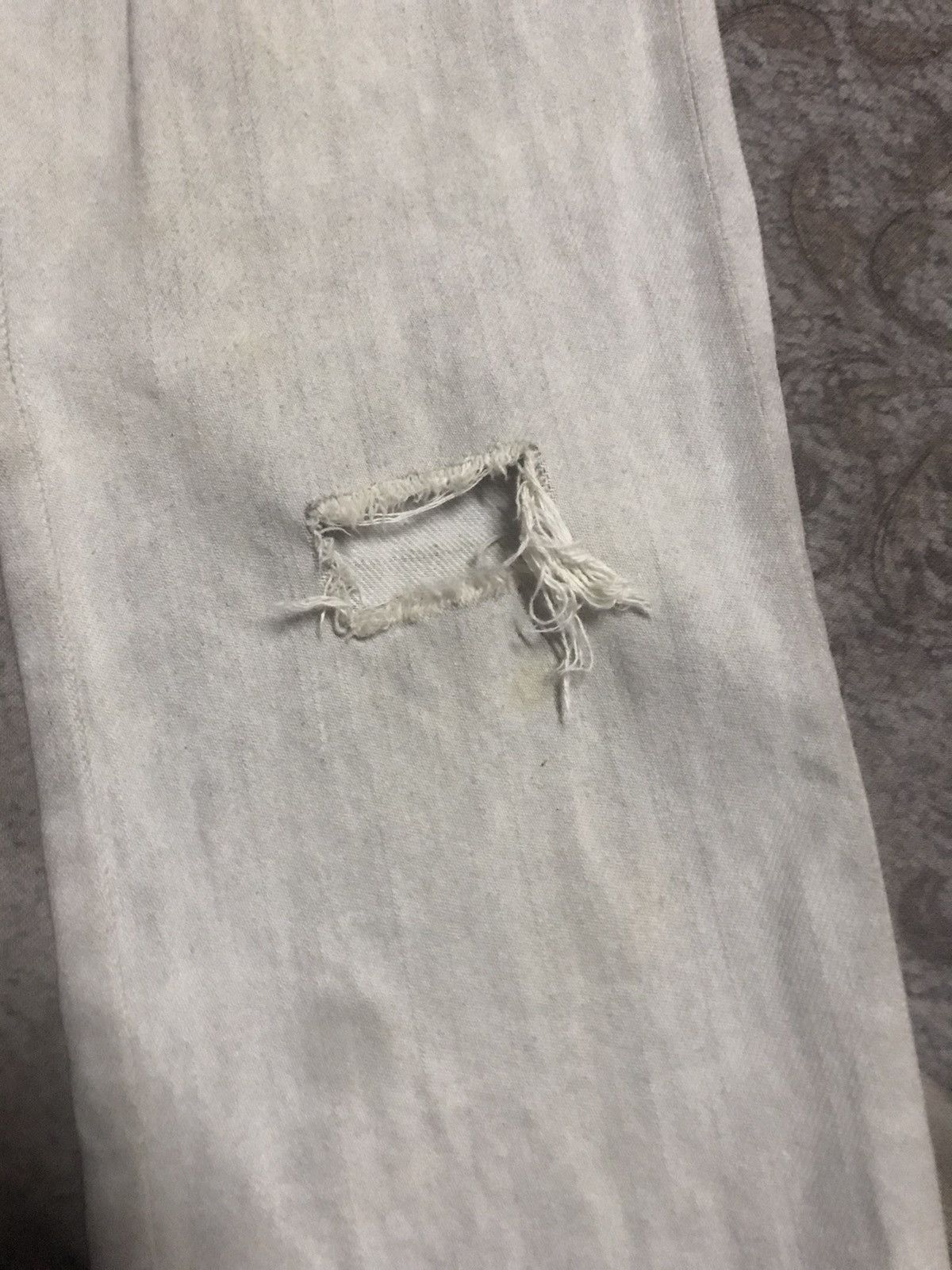 Japanese Brand Japanese Brand JPE GG Skinny Distressed Denim Jean Size US 30 / EU 46 - 6 Thumbnail