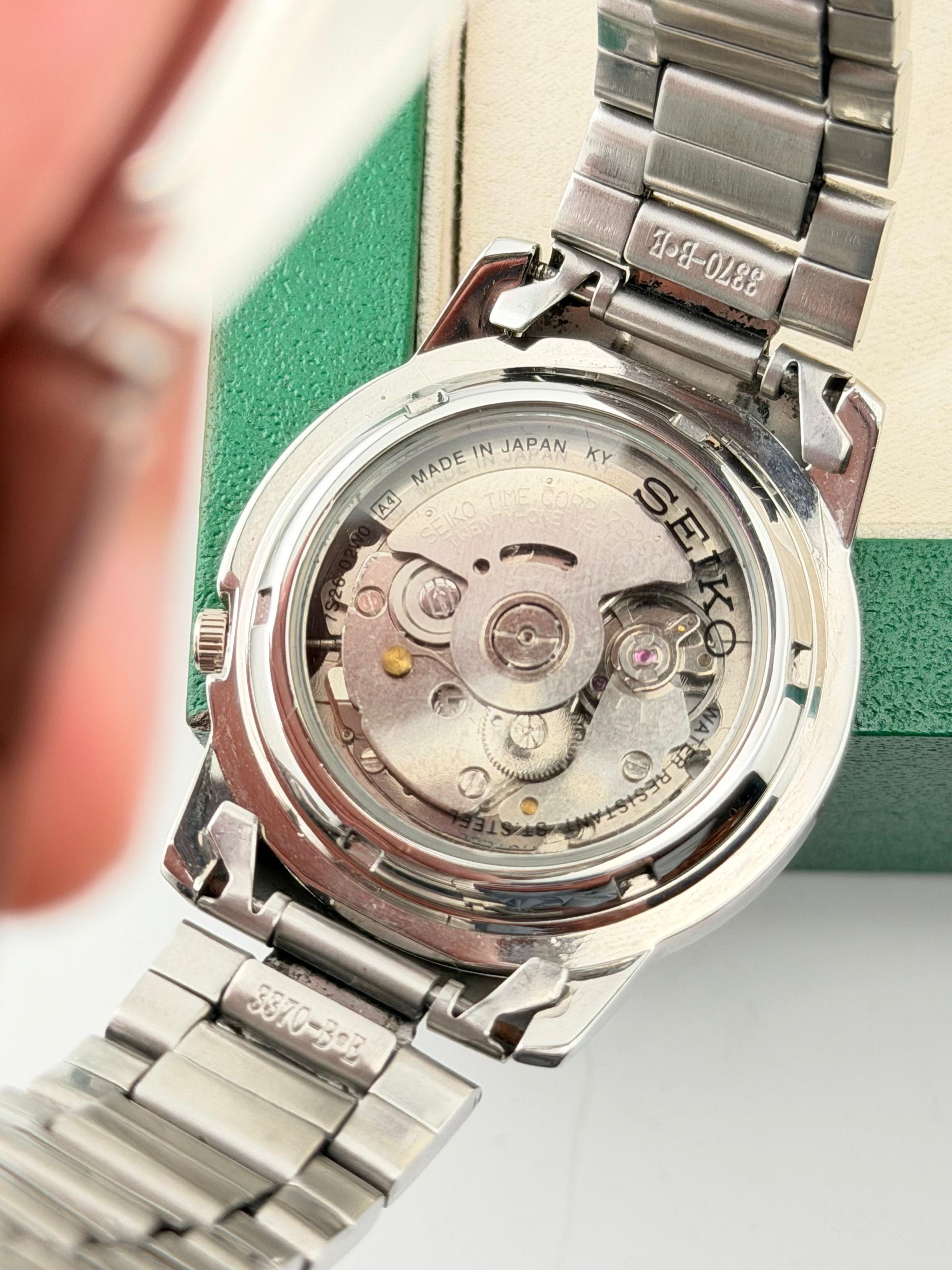 Seiko Vintage Men's Wrist Automatic Watch Size 36 - 7 Thumbnail