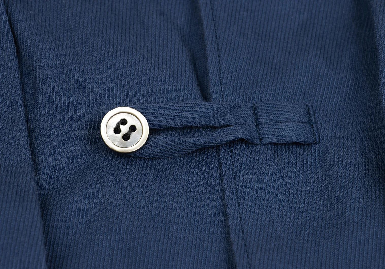 Yohji Yamamoto Yohji Yamamoto Cotton Grommet Button Pullover Long Shirt Size US M / EU 48-50 / 2 - 4 Thumbnail