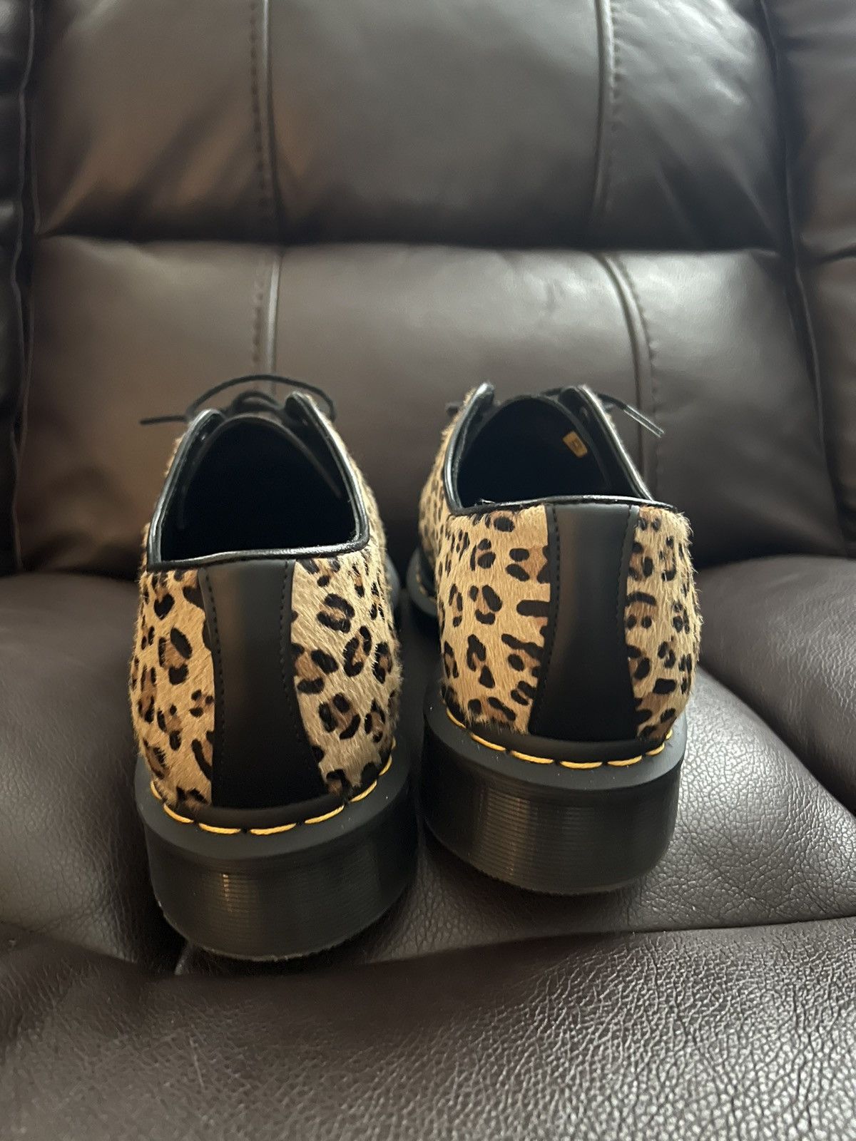 Dr. Martens Dr marten 1461 leopard Size US 10 / EU 43 - 3 Thumbnail