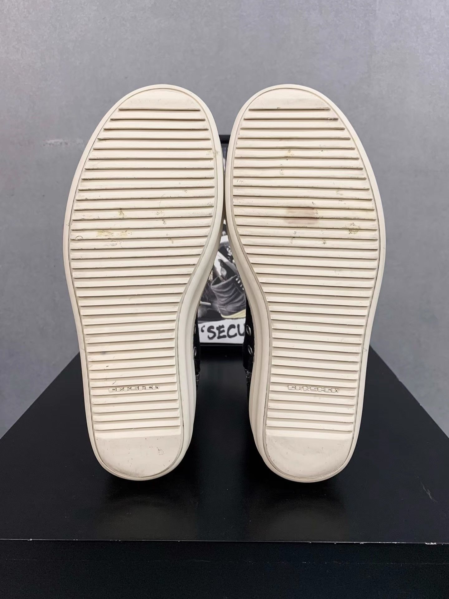 Rick Owens Rick Owens Black Canvas High Top Sneakers K34 Size US 8 / EU 41 - 8 Thumbnail