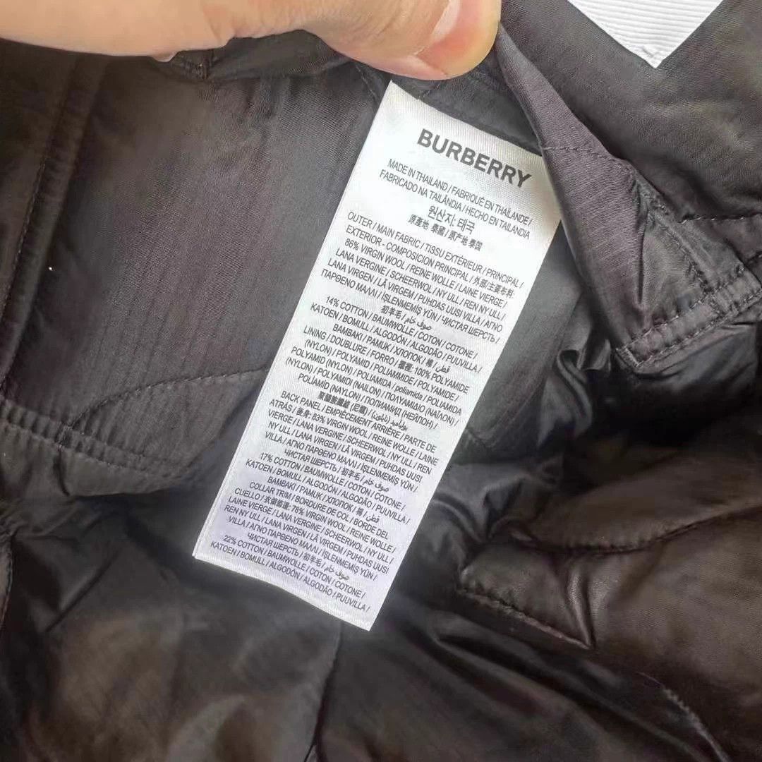 Burberry Burberry slogan panel puffer jacket M new dust bag Size US M / EU 48-50 / 2 - 6 Thumbnail