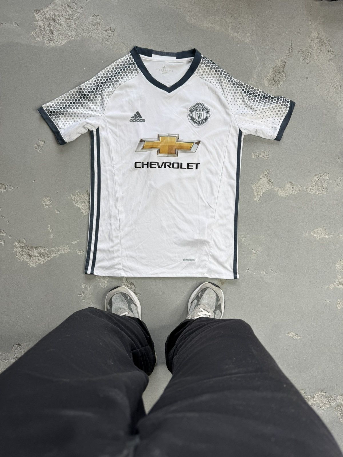 Adidas 2016-17 Manchester United #9 Ibrahimovic Zlatan Third Shirt Size US S / EU 44-46 / 1 - 1 Thumbnail