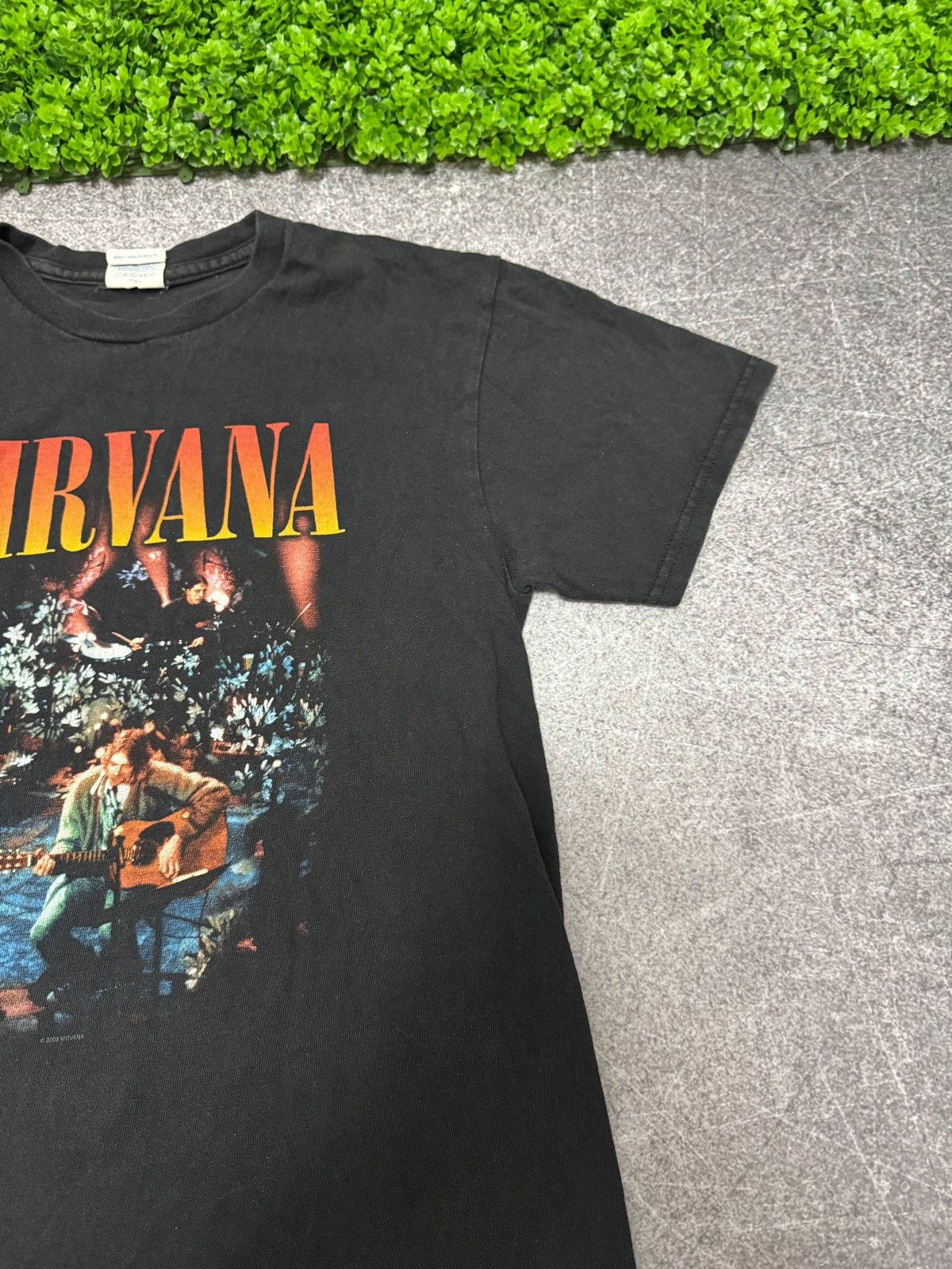 Band Tees Vintage 2008 Nirvana Kurt Cobain MTV Unplugged Band T-Shirt Size US S / EU 44-46 / 1 - 7 Thumbnail