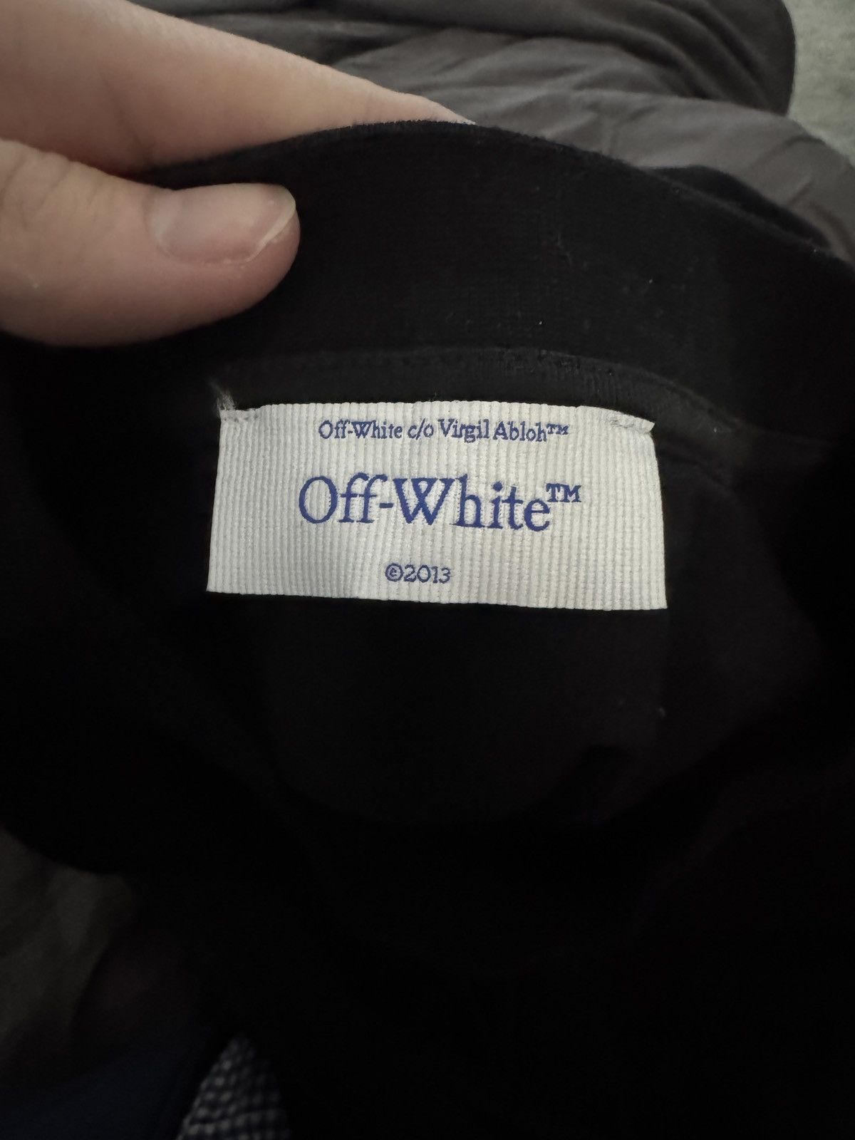 Off-White Off white round logo skate tshirt Size US S / EU 44-46 / 1 - 10 Thumbnail