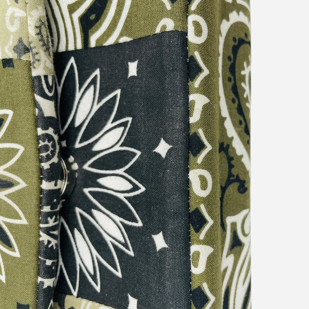 Other 2020 Ltd Ed Palyce Savage LA Sage/ Olive Green Bandana Purse Size ONE SIZE - 9 Thumbnail