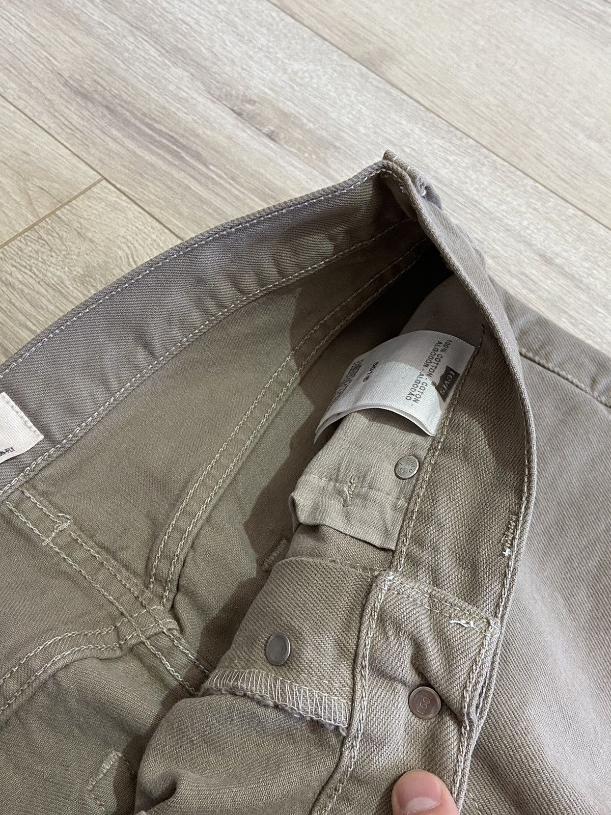 Levi's × Vintage Levi’s 501 pants 90s vintage brown size W30 L30 Size US 30 / EU 46 - 15 Thumbnail