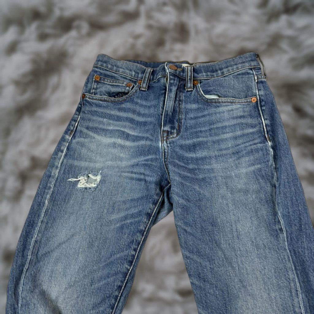 Madewell Madewell Jeans Womens 25 Blue Medium Wash Distressed 26x26 Denim Straight Crop 5-Pocket Zip Mid Rise Size 42" / US 20 - 1 Thumbnail