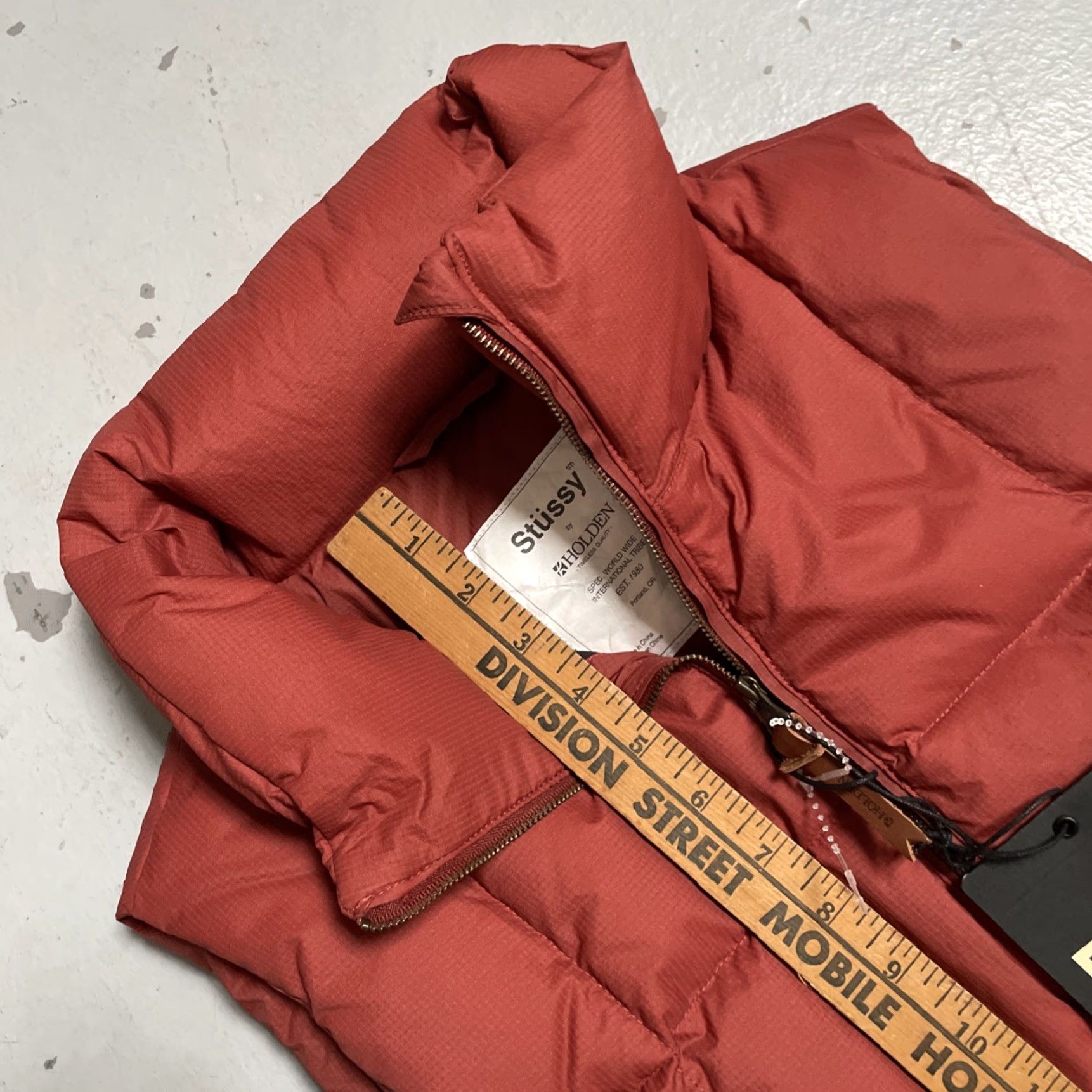 Vintage Stussy x Holden Packable Quilted Puffer Down Fill Vest M NWT Burnt Nylon Unisex Adults 90s Y2K Streetwear Sk8er Vest Mens Size US M / EU 48-50 / 2 - 4 Thumbnail