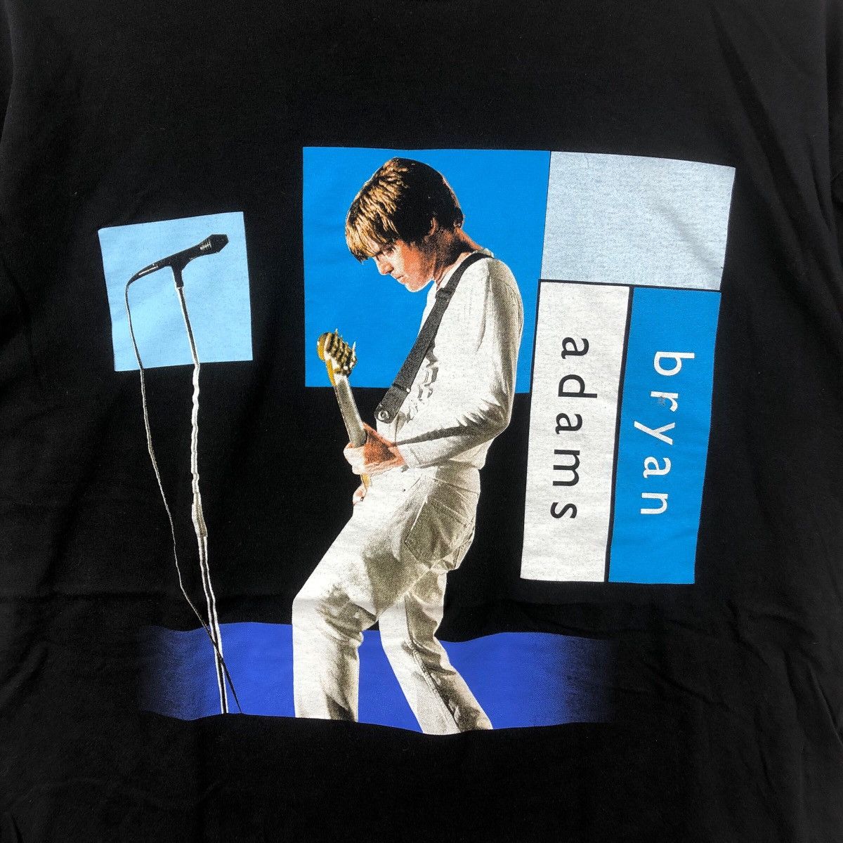 Vintage Vintage 90’ BRYAN ADAMS Waking Up The Neighbours Tee Shirt Size US L / EU 52-54 / 3 - 3 Thumbnail