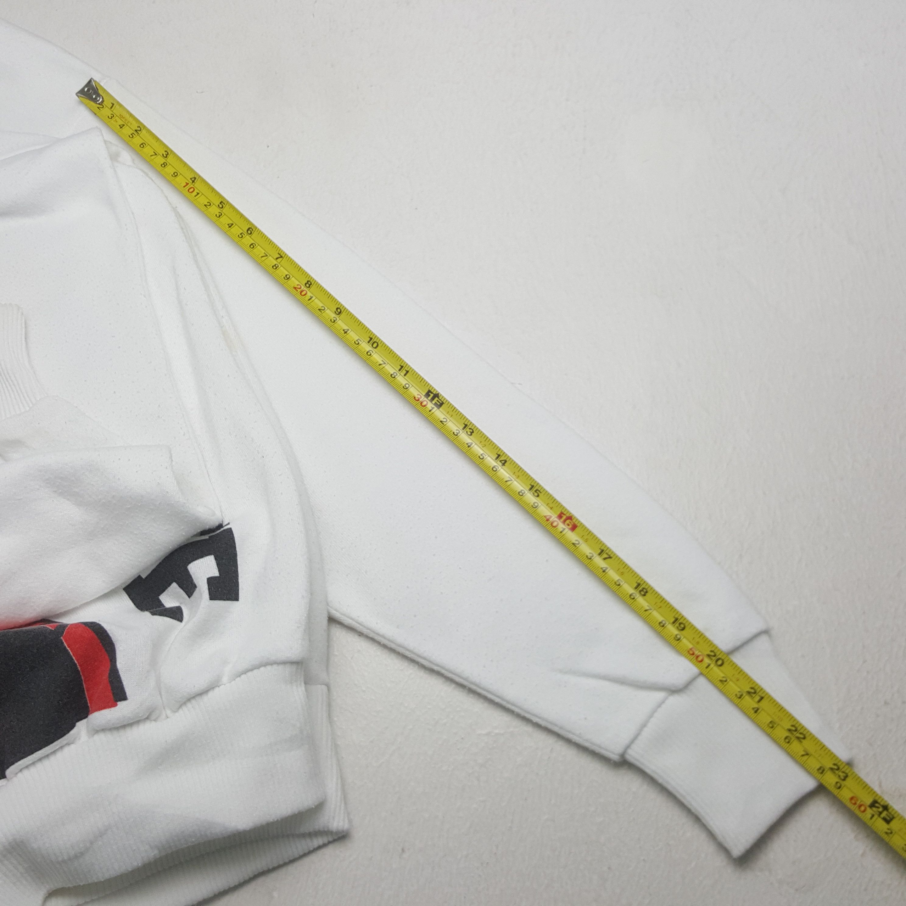 Mickey Mouse Vintage Mickey Mouse American Style Sweatshirt RR16 Size US L / EU 52-54 / 3 - 7 Thumbnail