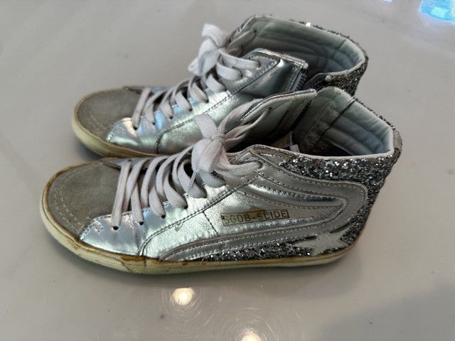 Golden Goose Golden Goose Slide w/Silver Glitter Size US 7 / IT 37 - 13 Thumbnail