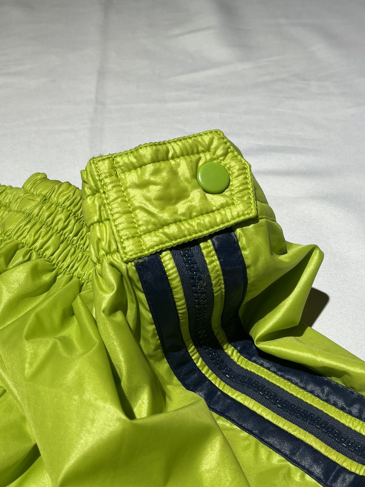 Adidas × Vintage Vintage Adidas Side Zipper Up Green Track Pant Size US 26 / EU 42 - 9 Thumbnail