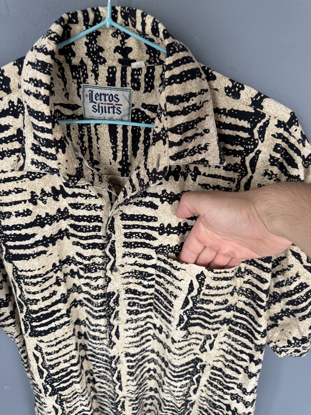 Vintage Y2K Linen/Cotton Button Up tiger 🐅 Shirts Size US L / EU 52-54 / 3 - 6 Thumbnail