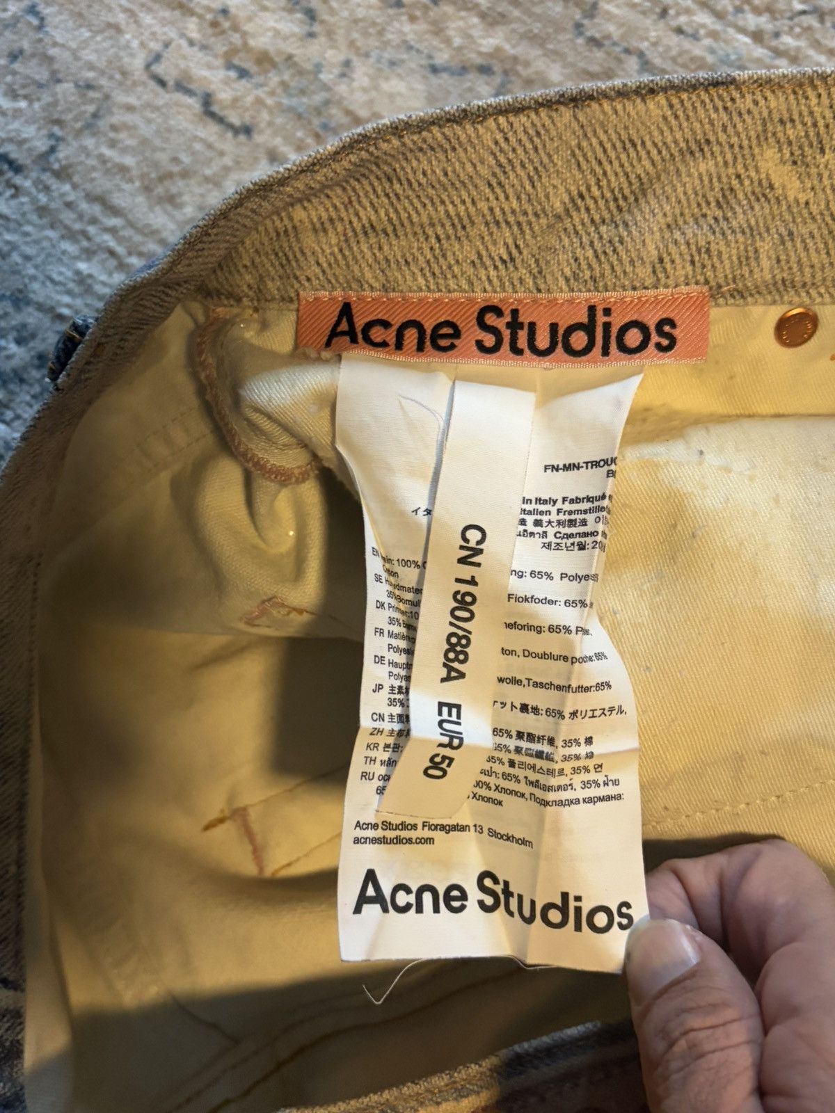 Acne Studios acne studios trompe l'oeil print keychain baggy jeans Size US 32 / EU 48 - 7 Thumbnail