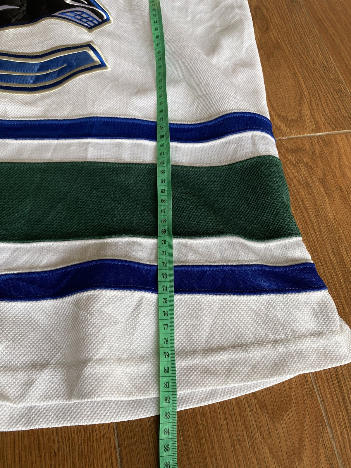 NHL Vancouver Canucks Reebok CCM Hockey Jersey Size. L Size US XL / EU 56 / 4 - 8 Thumbnail