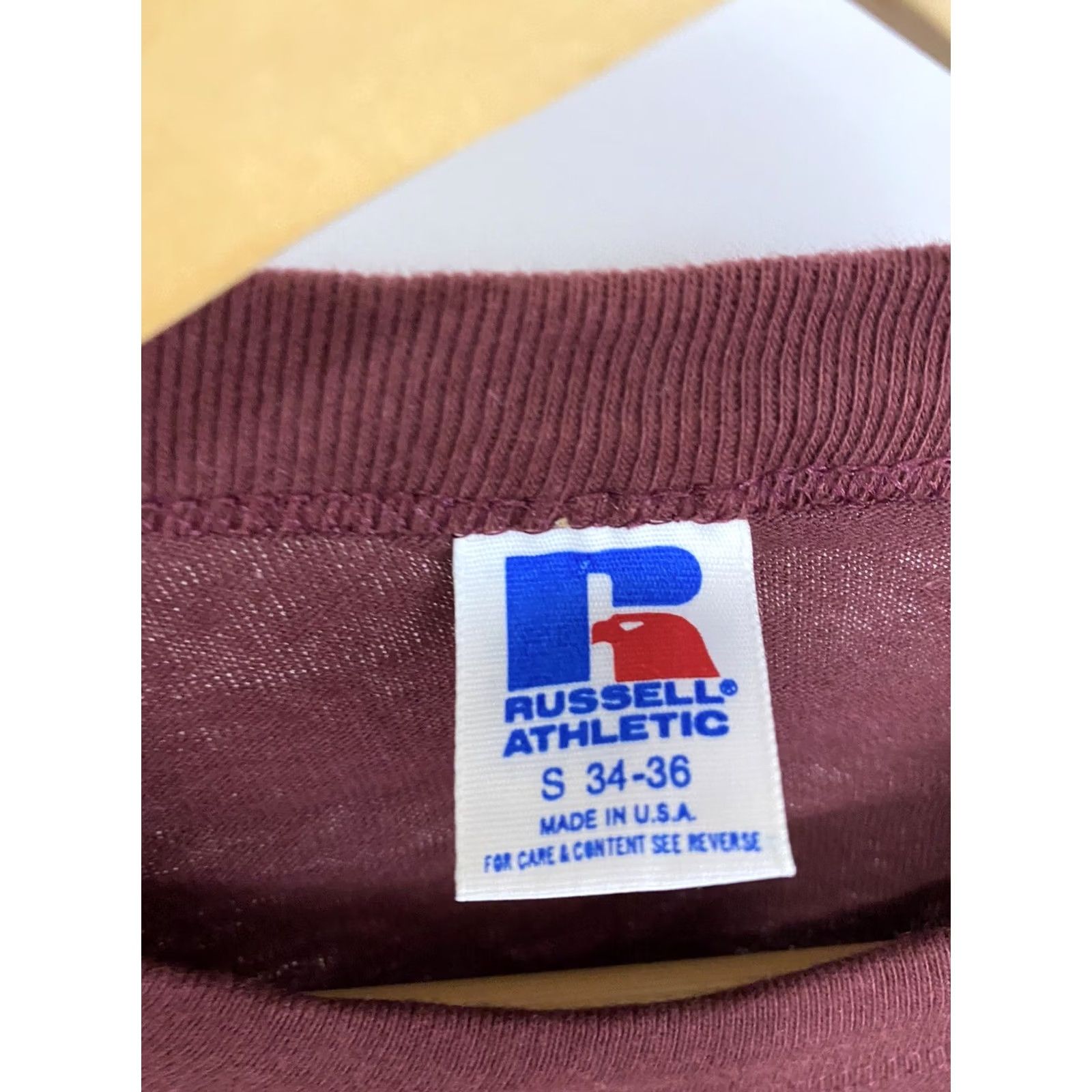 Russell Athletic NWOT Russell Athletic T-Shirt Burgundy 80s Single Stitch Size S USA Mens Shirt Side Stitch Vintage USA Theme Burgundy Shirt Mens S Size US S / EU 44-46 / 1 - 3 Thumbnail