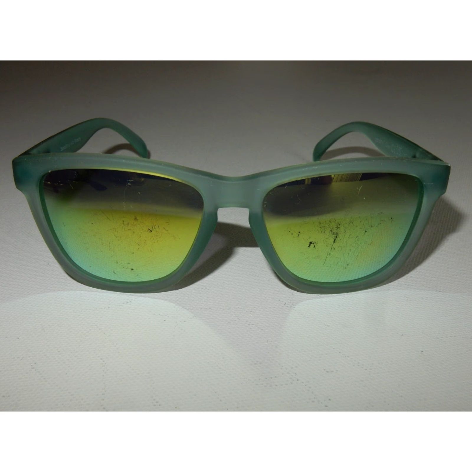 Vintage Goodr Sunglasses Unisex Adults Green Sunbathing 90s Accessories Size ONE SIZE - 2 Thumbnail