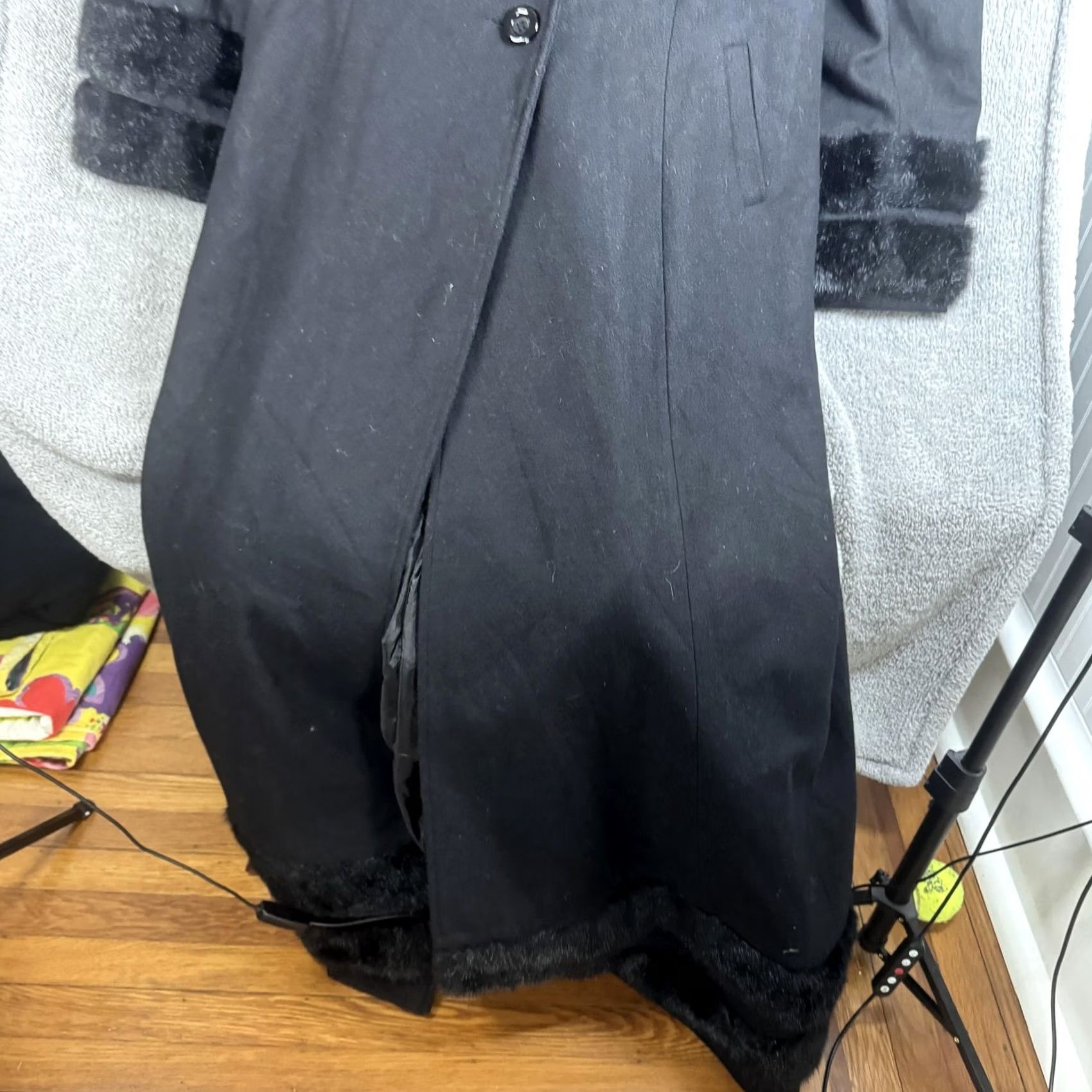Vintage Ashro Coat Womens 20 Black Wool Overcoat Faux Fur Trim Long Lined Pockets Size 3XL / US 20-22 - 2 Thumbnail
