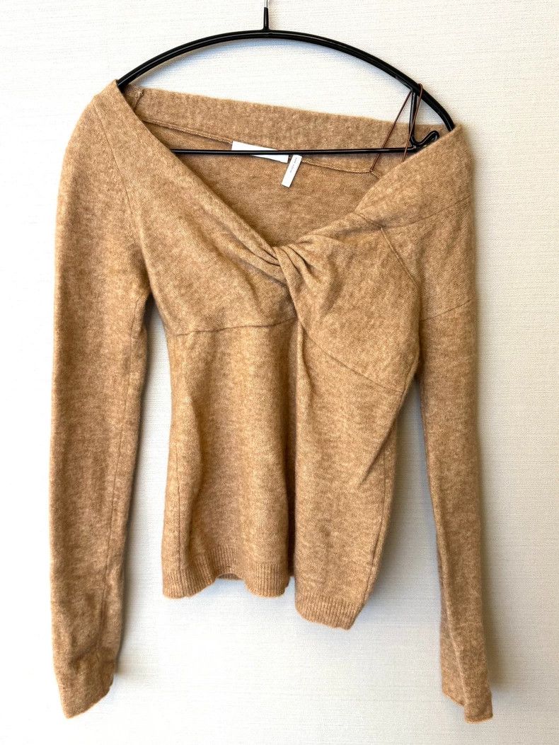 Helmut Lang HELMUT LANG A woolen off-shoulder top Size XS / US 0-2 / IT 36-38 - 1 Thumbnail
