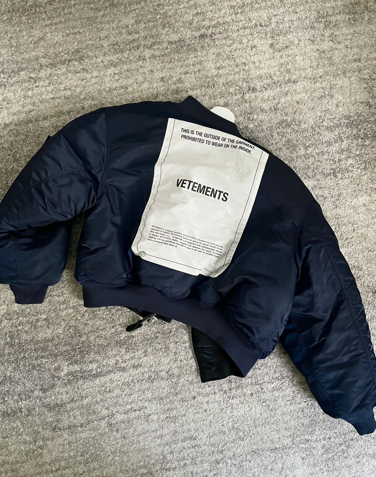 vetements 21AW bomber jacket size xs 極美品 - メルカリ