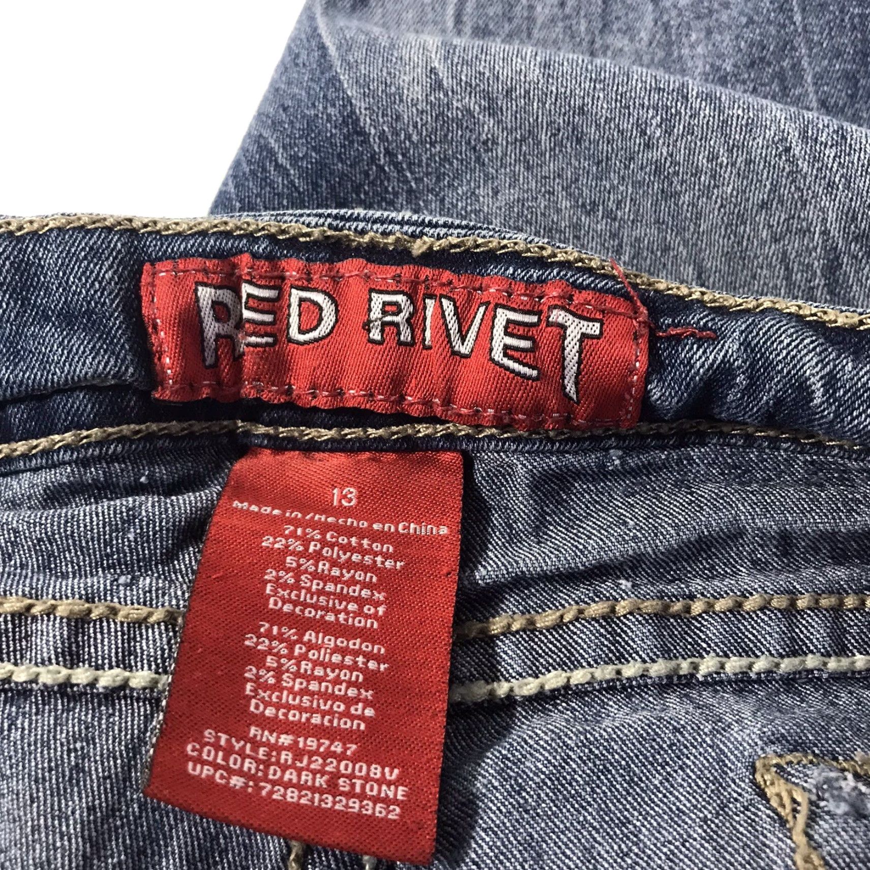 Denime VINTAGE Red Rivet Denim Shorts Womens Size 13 Distressed Rhinestones Flat Front Casual Summer Size 34" / US 12 / IT 48 - 3 Thumbnail