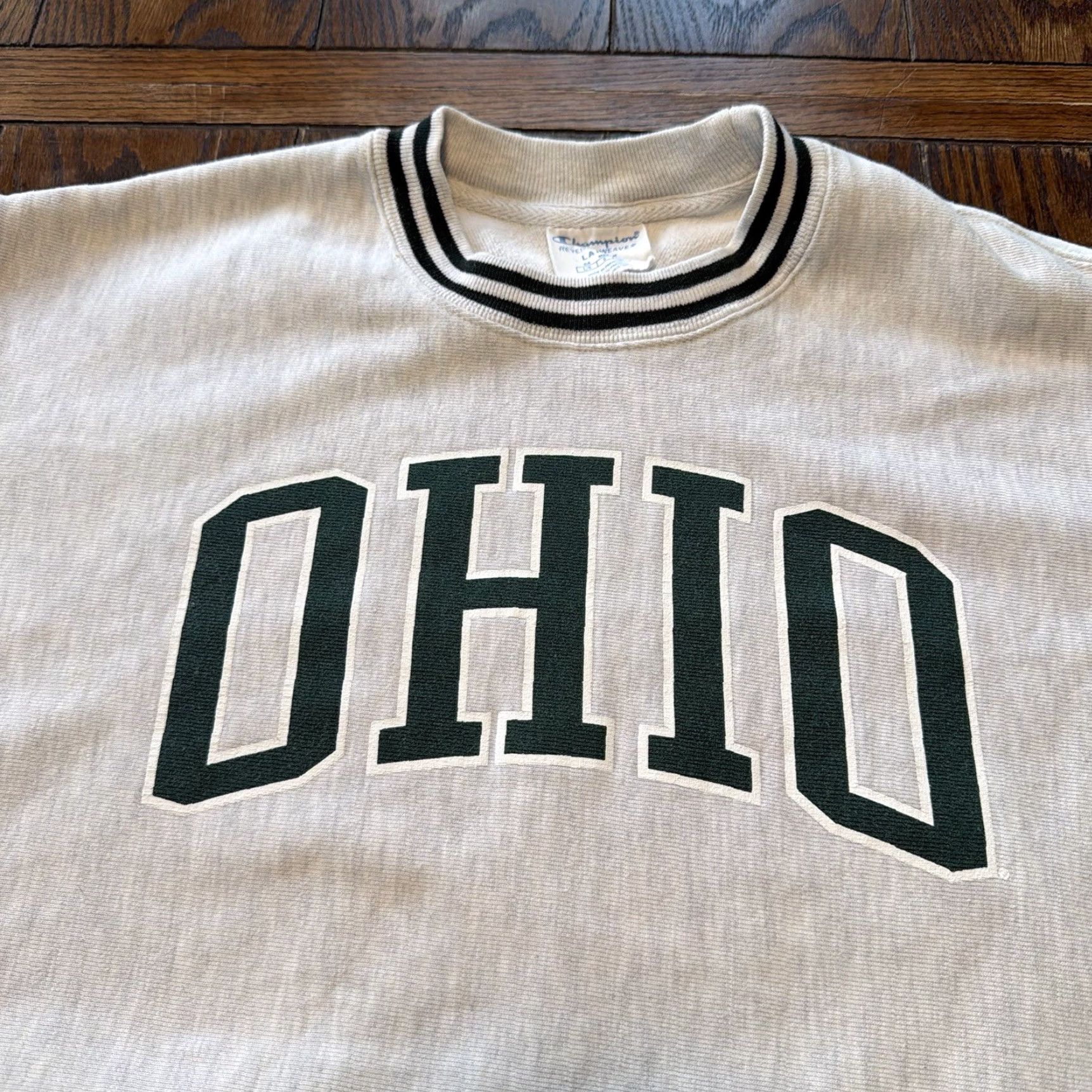 Champion VINTAGE Champion Reverse Weave Ohio Crewneck Sweatshirt Men L Gray Green Logo Graphic Print Size US L / EU 52-54 / 3 - 3 Thumbnail