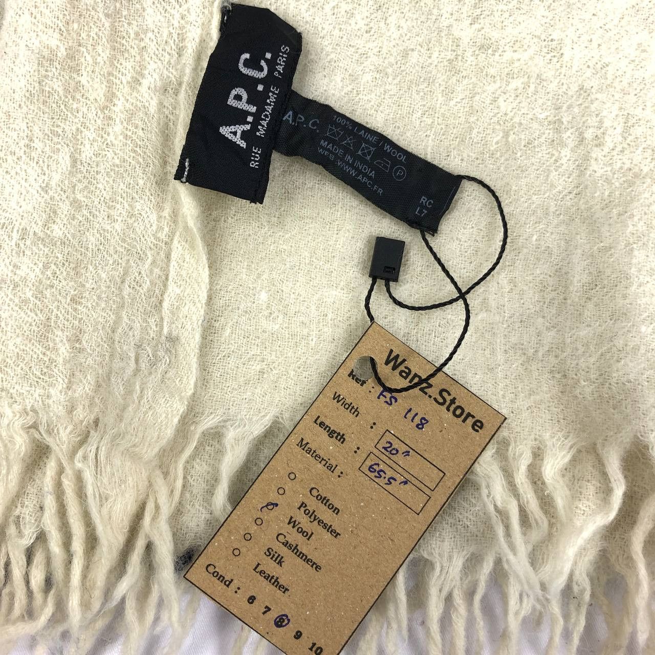 A.P.C. A.P.C Scarf / Muffler / Neckwear FS118 Size ONE SIZE - 2 Thumbnail