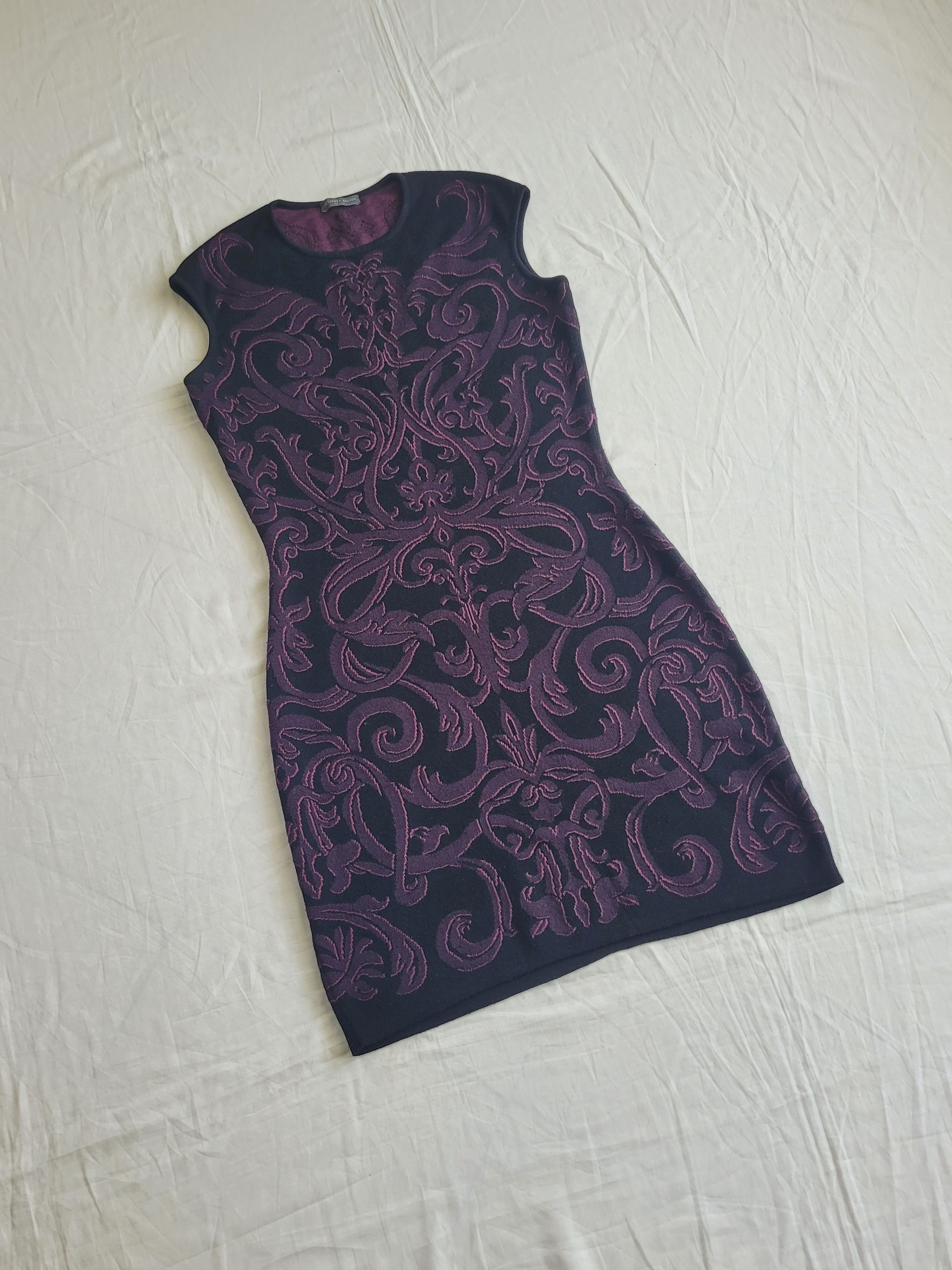 Alexander McQueen Alexander McQueen mainline silk-cashmere jaquard knit dress Size XL / US 12-14 / IT 48-50 - 1 Thumbnail