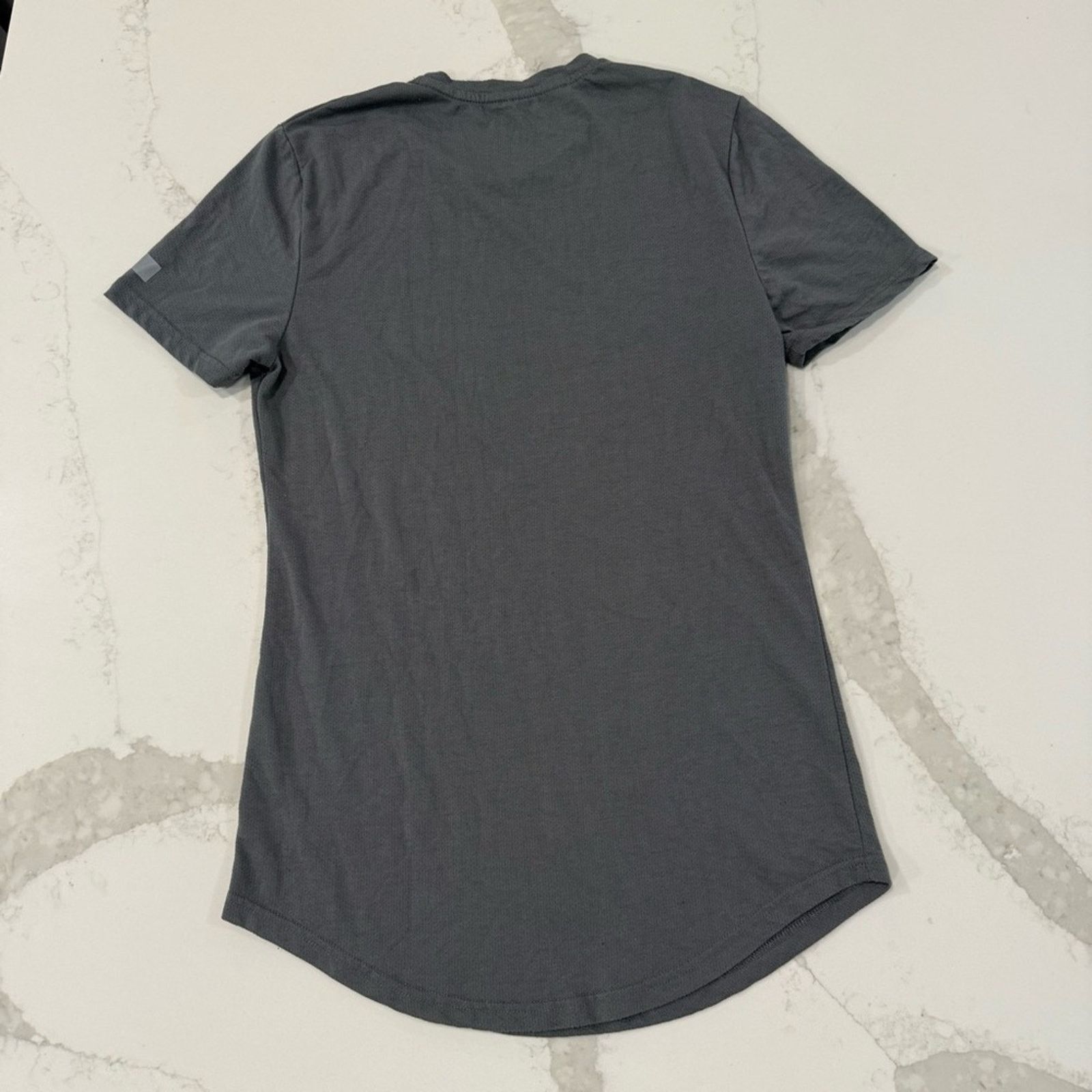 Gymshark Gymshark Jersey Body Fit T Shirt Womens Small Gray Workout Size S / US 4 / IT 40 - 5 Thumbnail