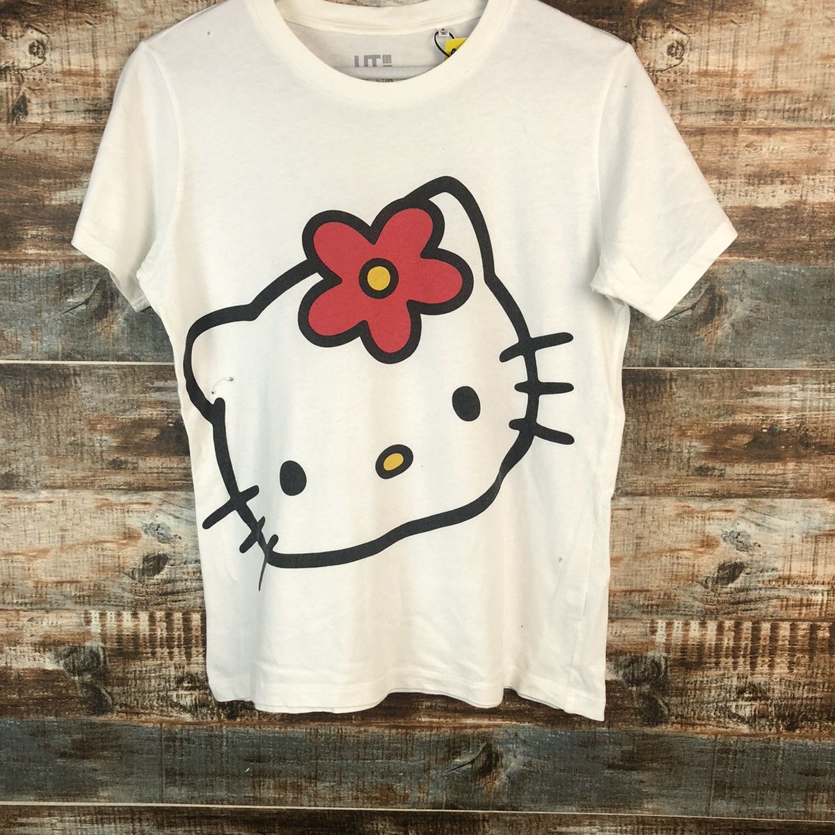 Uniqlo Uniqlo Hello Kitty Scanio uniqlo tee T-Shirt #A1985 Size M / US 6-8 / IT 42-44 - 3 Thumbnail
