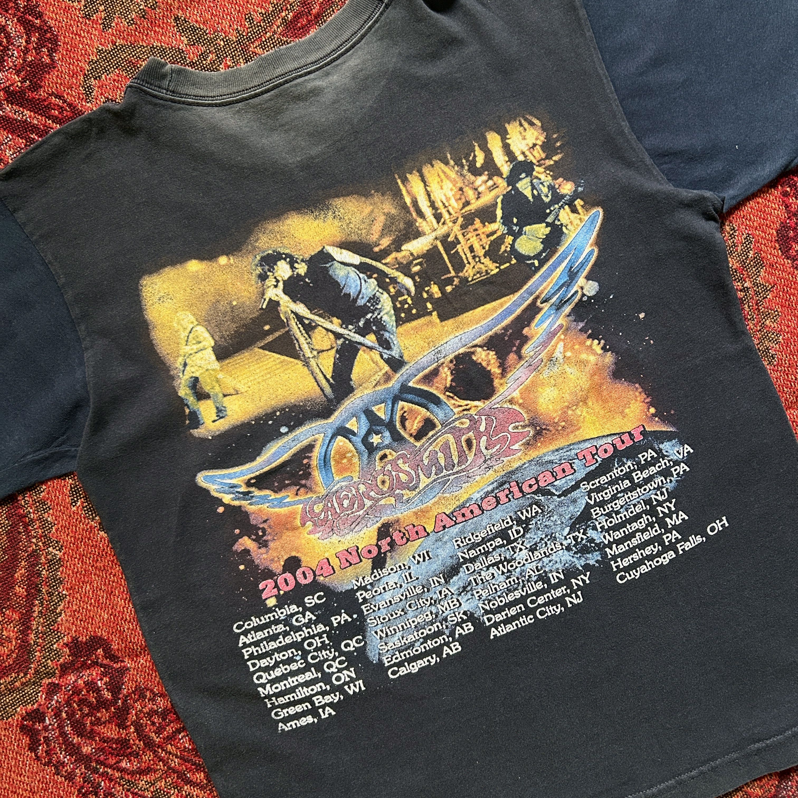 Vintage Vintage 2004 Aero Force One Aerosmith US Tour Tee Size US S / EU 44-46 / 1 - 4 Thumbnail