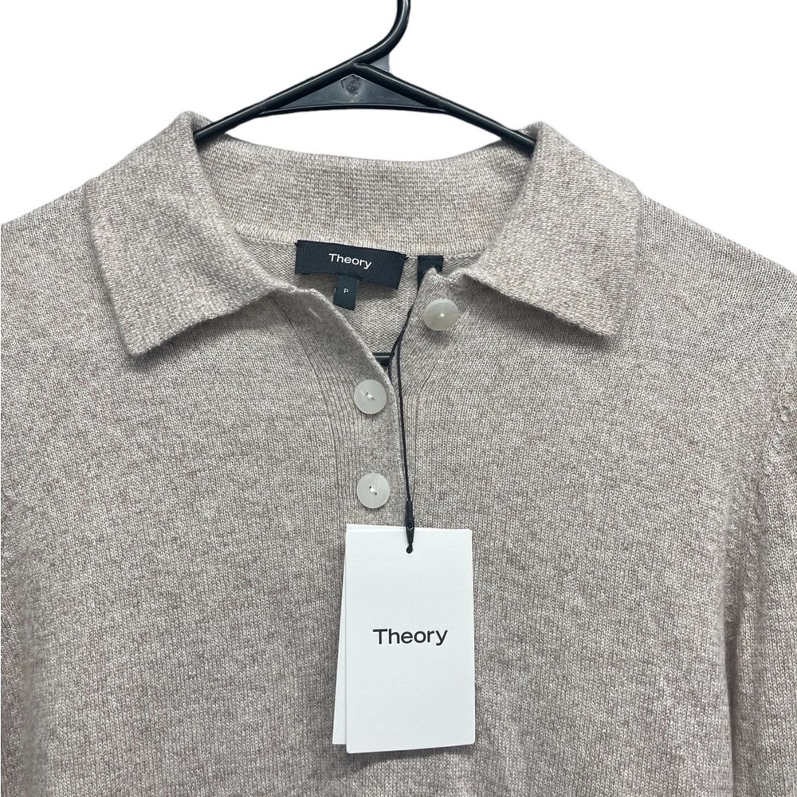 Theory *BNWT* Theory Quarter Button Shirt Size S / US 4 / IT 40 - 2 Thumbnail
