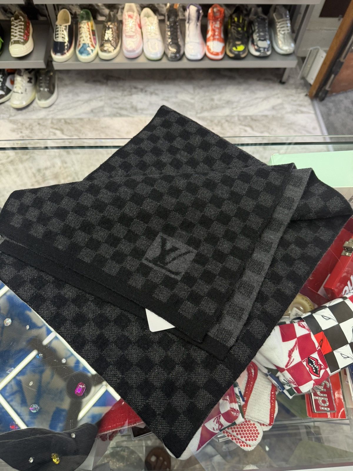 Louis Vuitton Louis Vuitton Scarf Size ONE SIZE - 1 Thumbnail