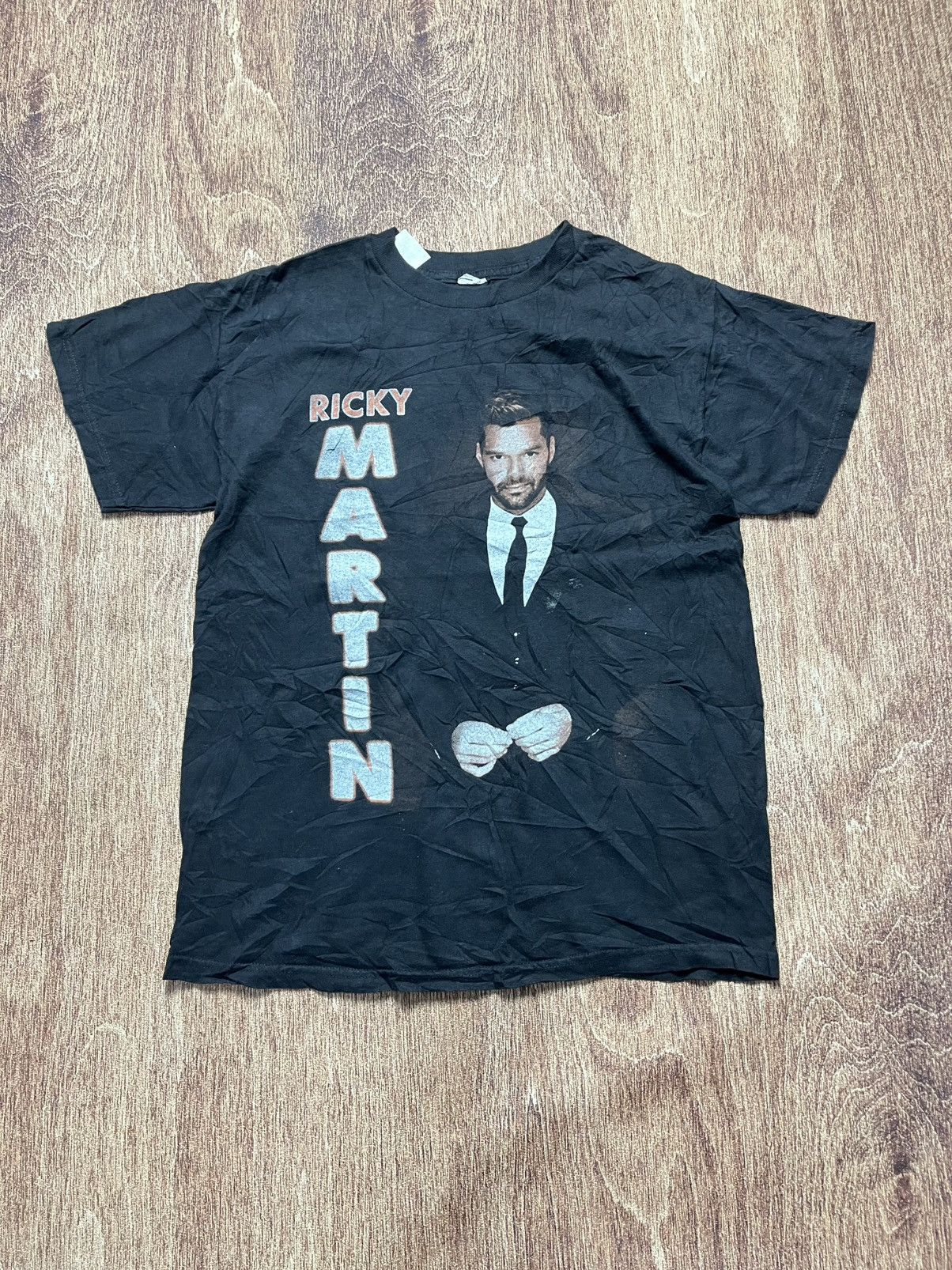 Band Tees Ricky martin one world tour 2015 tshirt Size US M / EU 48-50 / 2 - 1 Thumbnail