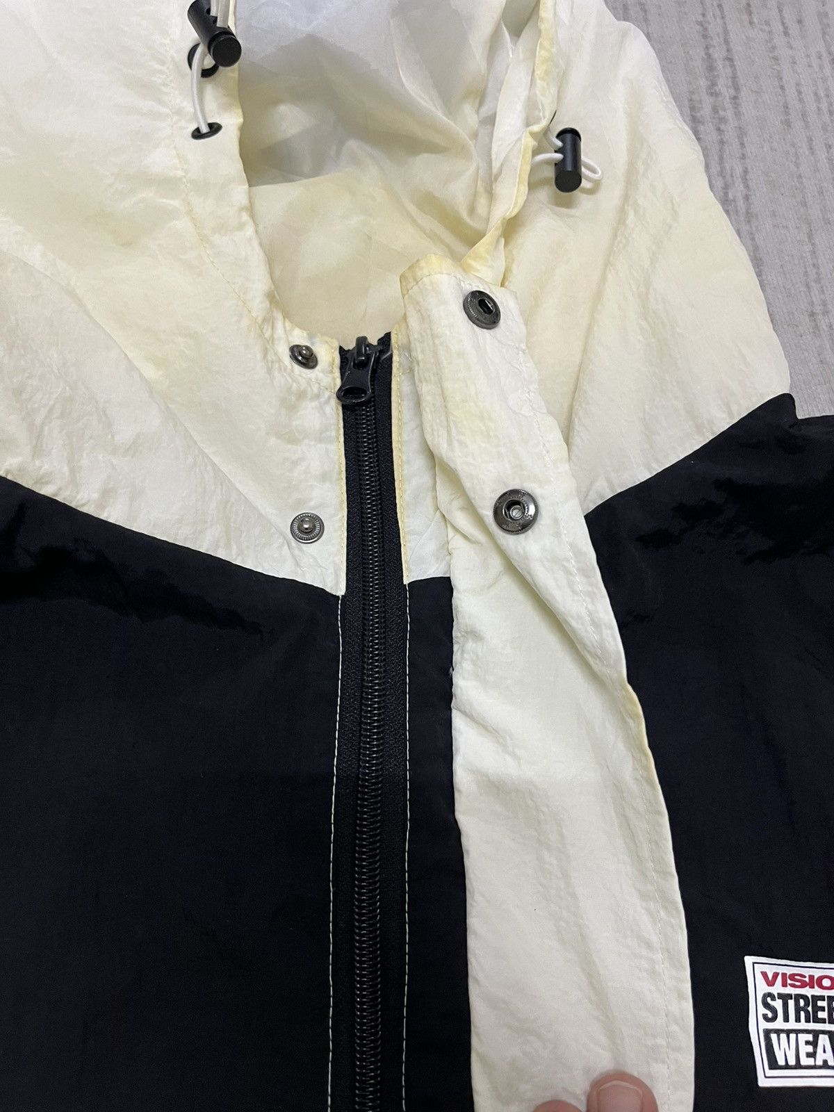 Vision Streetwear Vintage 90s vision street wear windbreaker jacket Size US M / EU 48-50 / 2 - 5 Thumbnail