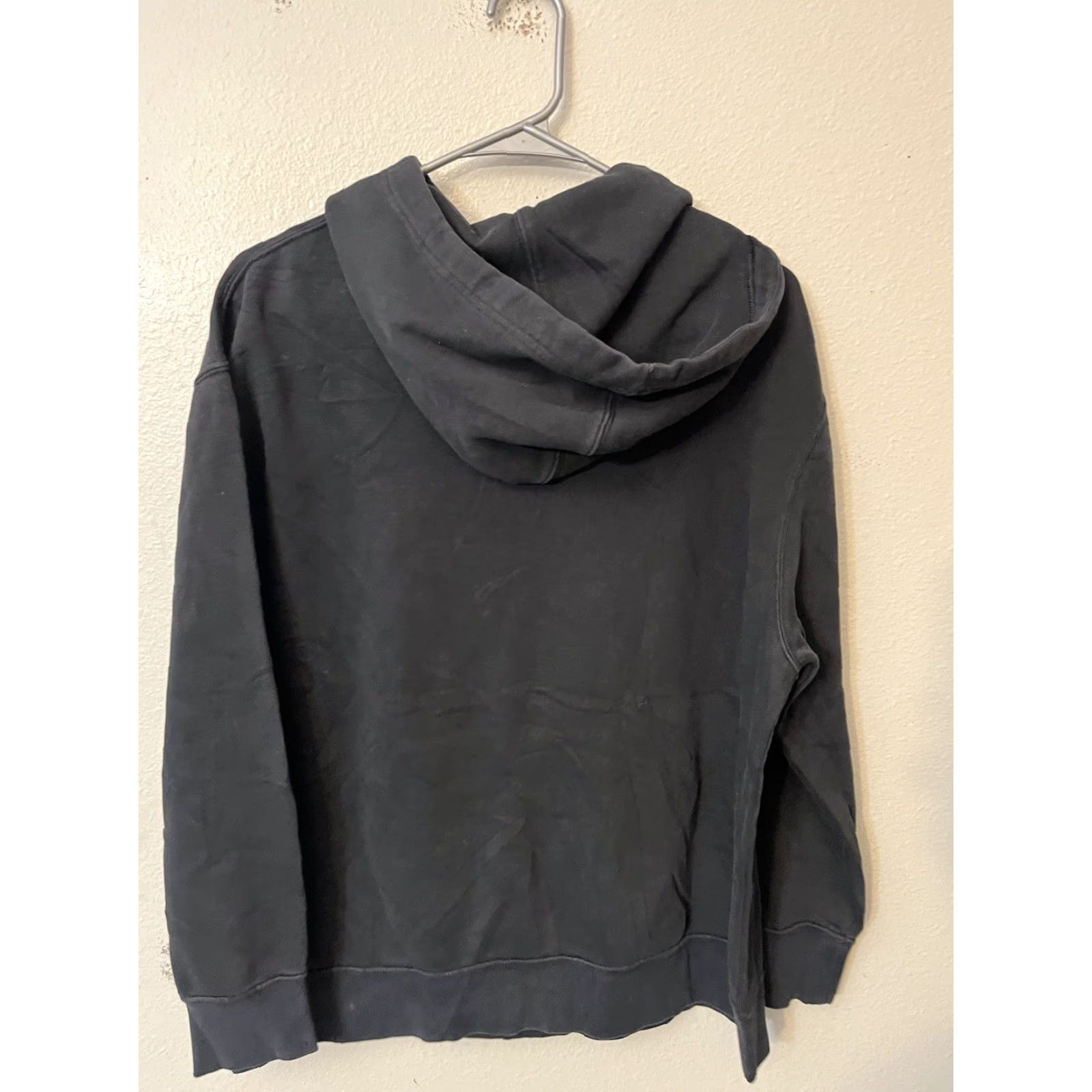 Nike NIKE Womens Sportswear Peace Pack Hoodie Black Small Distresed Pullover Embroidered 90s Peace Logo Activewear Casual Womens Hoodie, Black, Size S Size S / US 4 / IT 40 - 3 Thumbnail