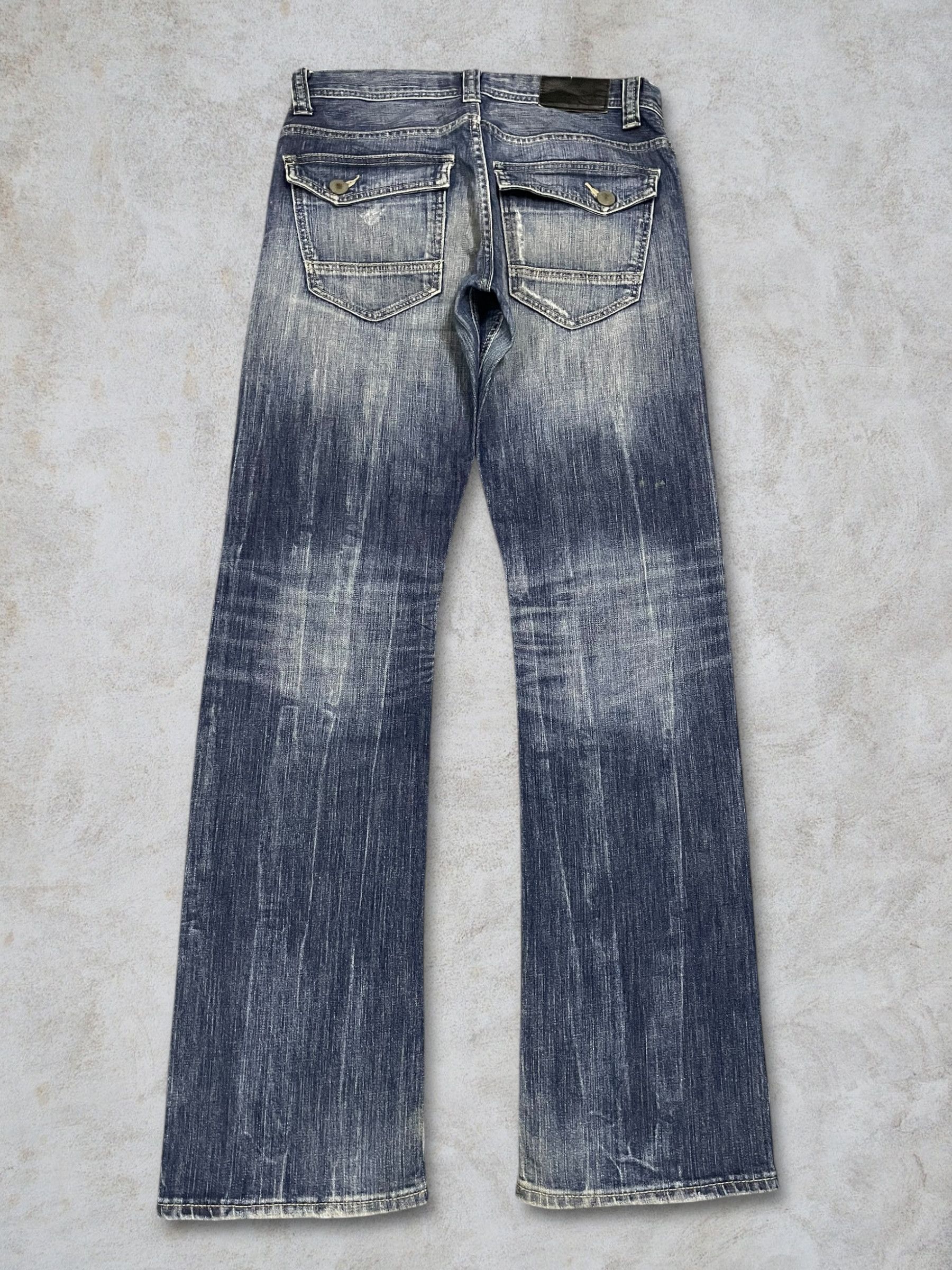Undercover × Uniqlo Vintage Y2K Uniqlo Twisted Scratch Ripped Washed Men’s Jeans Size US 29 - 4 Thumbnail