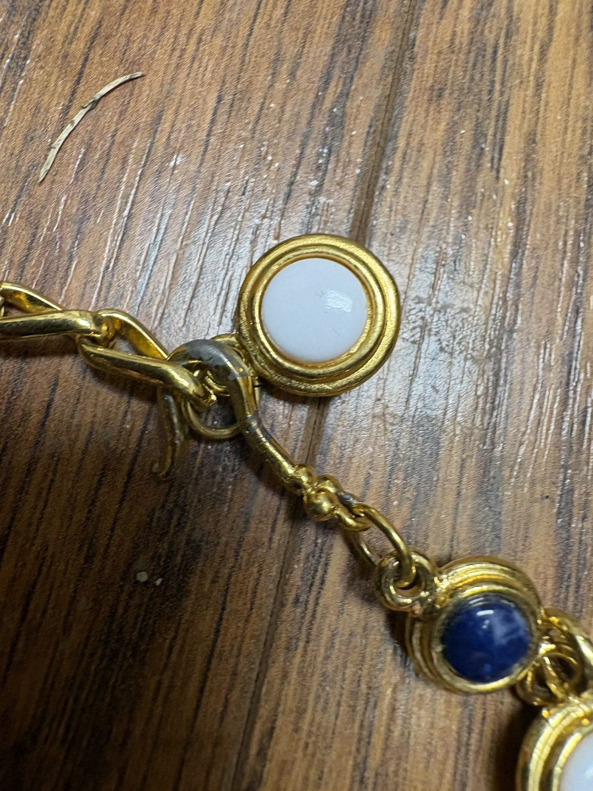 Lauren Conrad Gold Tone Reversible Statement Necklace Blue White Cabochon Size ONE SIZE - 7 Thumbnail