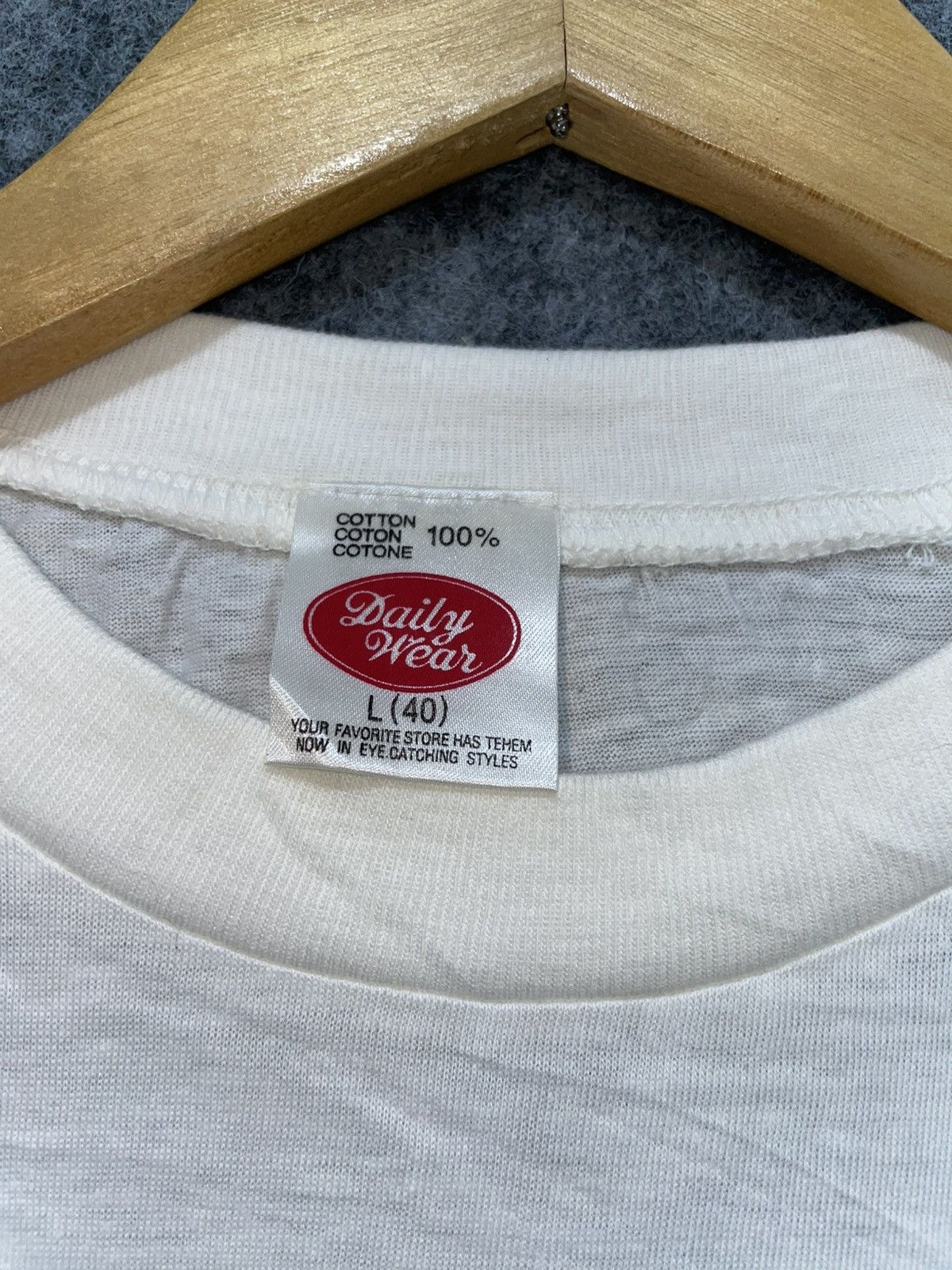 Vintage Vintage Daily Wear Mickey Mouse T-Shirt Size US L / EU 52-54 / 3 - 3 Thumbnail