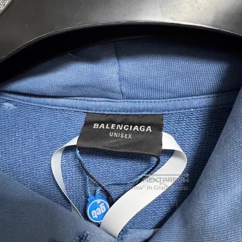 Balenciaga Balenciaga Distressed Tape Hoodie Size US M / EU 48-50 / 2 - 3 Thumbnail