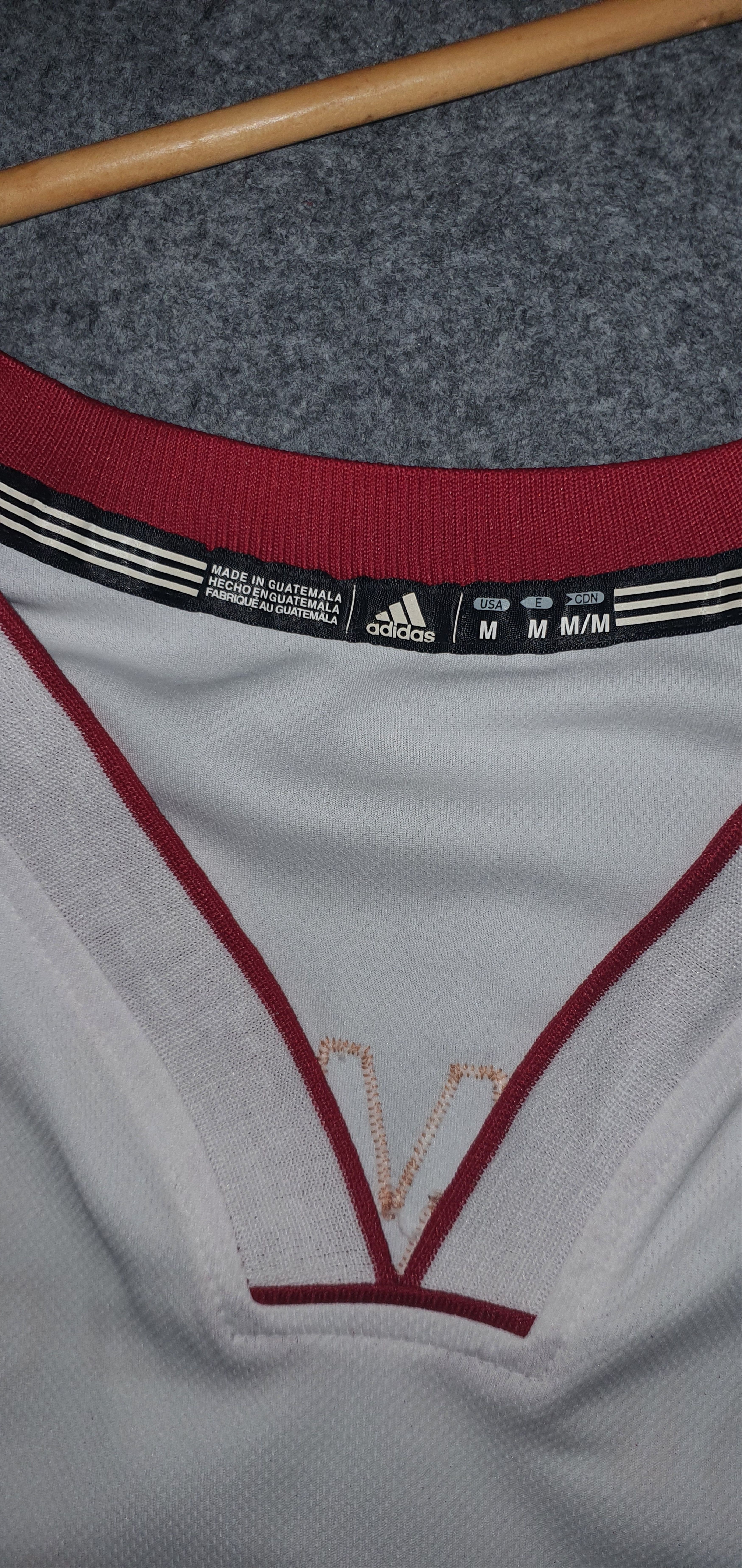 Other MIAMI HEAT LABRON JAMES #6 JERSEY ADIDAS SHIRT Size US M / EU 48-50 / 2 - 5 Thumbnail