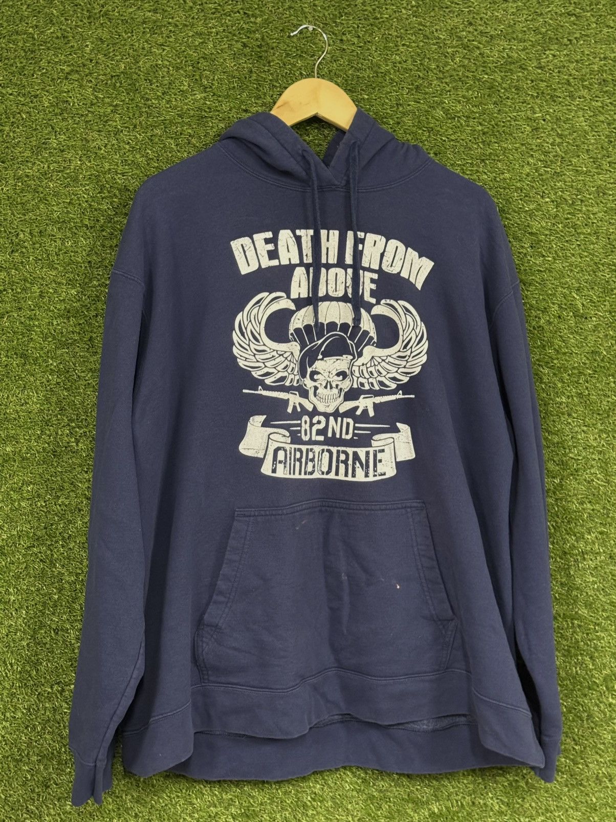 Vintage Vintage Death From Above 82 Airborne Fort Bragg Army Hoodie Size US XXL / EU 58 / 5 - 2 Thumbnail