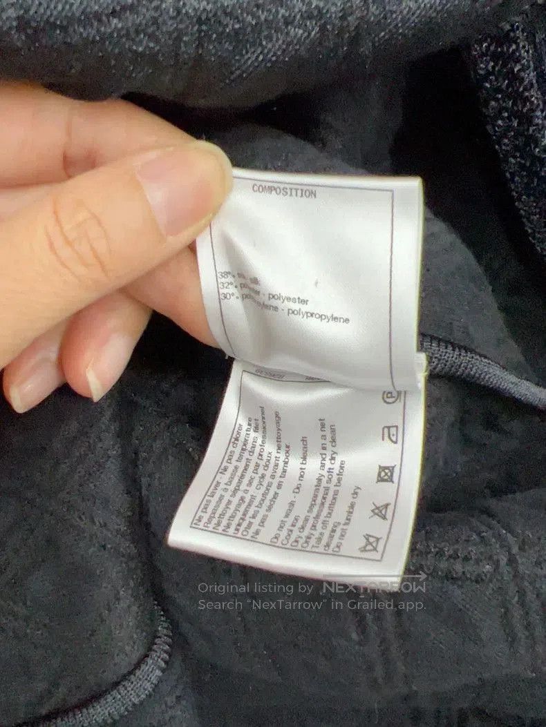 Chanel Chanel Metiers d'Art Black Quilted Coat. Size US M / EU 48-50 / 2 - 6 Thumbnail