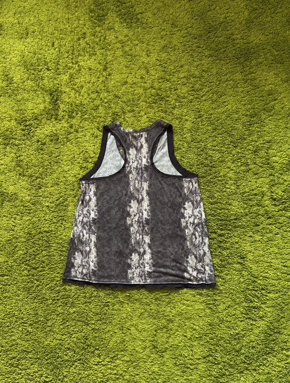 Allsaints × If Six Was Nine Allsaints avant garde snakeskin phyton pattern tank top Y2K Size M / US 6-8 / IT 42-44 - 2 Thumbnail