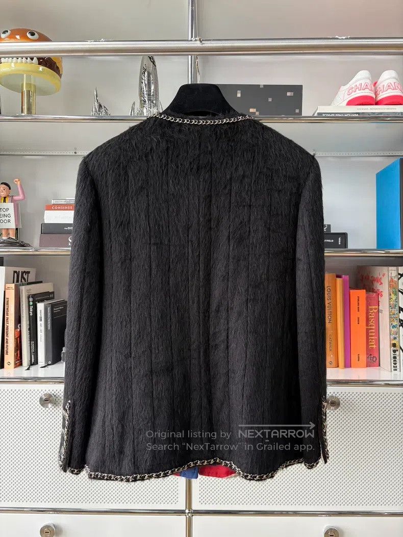 Chanel Chanel Classic four-pocket black gold chain jacket Size XXS / US 00 / IT 34 - 3 Thumbnail