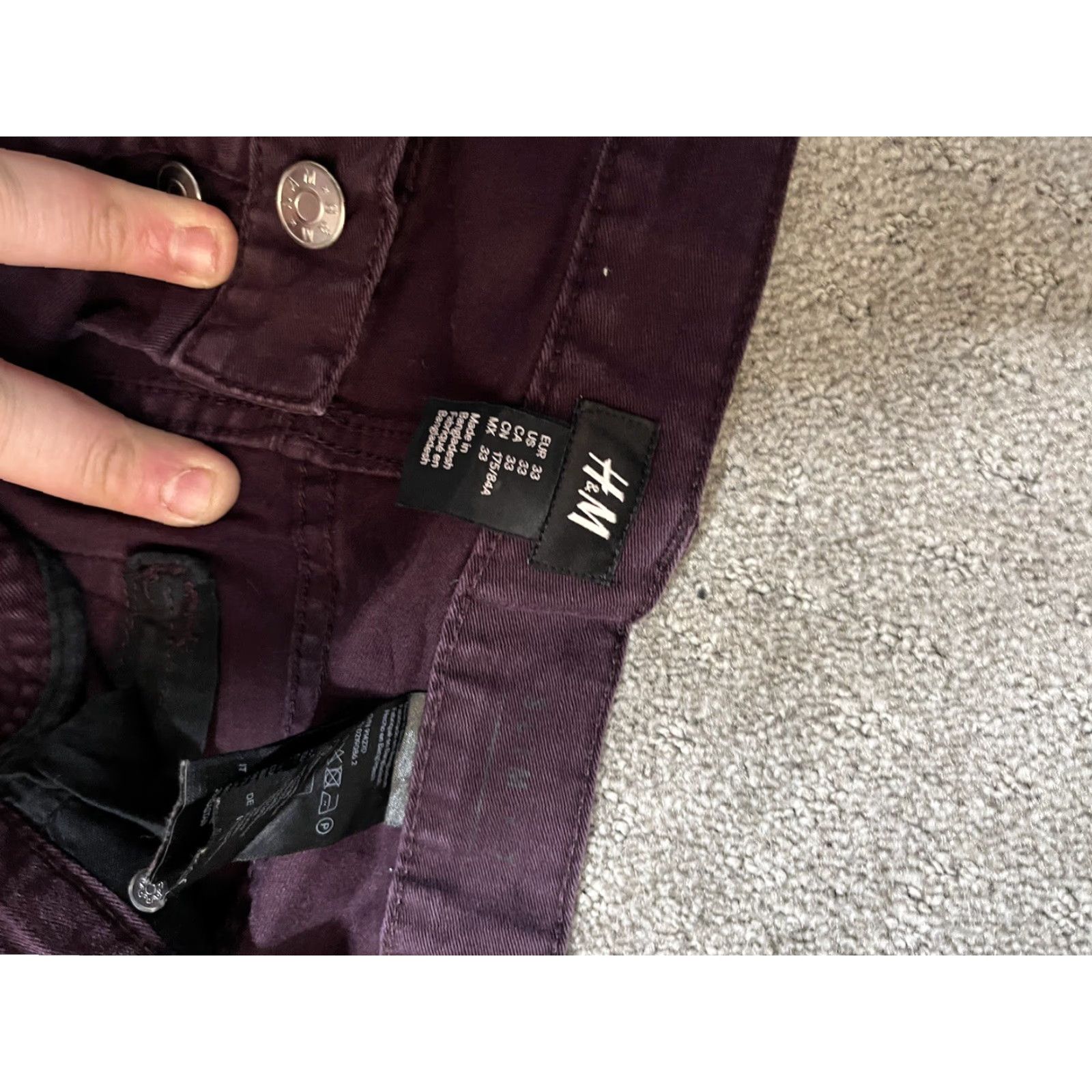 H&M H&M L.O.G.G. H.M Slim Fit Jeans Purple Solid Denim 33x30 Mens Size 33 Inseam 30 5-Pocket Button Fly Bag Loops Belt Loops Modern Vintage-Style? No Size US 33 - 5 Thumbnail