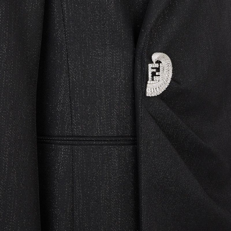 Fendi o1B3y1r0526 Coat in Black Size US M / EU 48-50 / 2 - 3 Thumbnail
